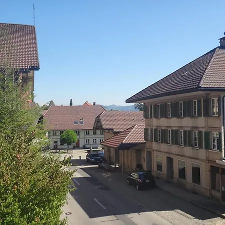 Inn Gasthof Zum Roten Thurm *