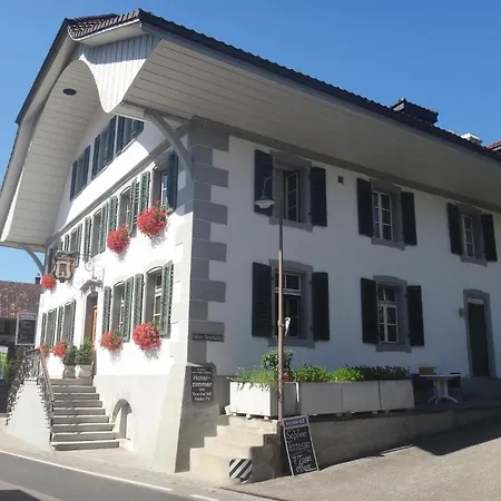 Inn Gasthof Zum Roten Thurm *