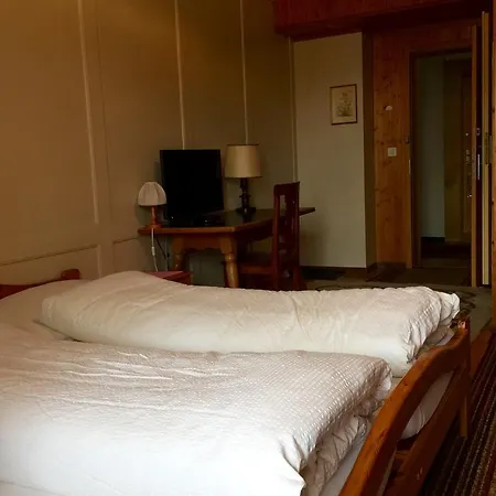 Inn Gasthof Zum Roten Thurm