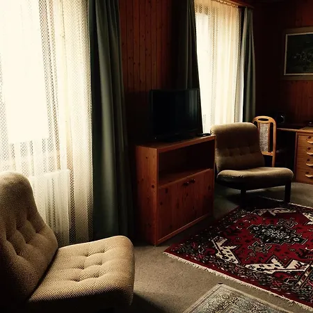 Inn Gasthof Zum Roten Thurm *